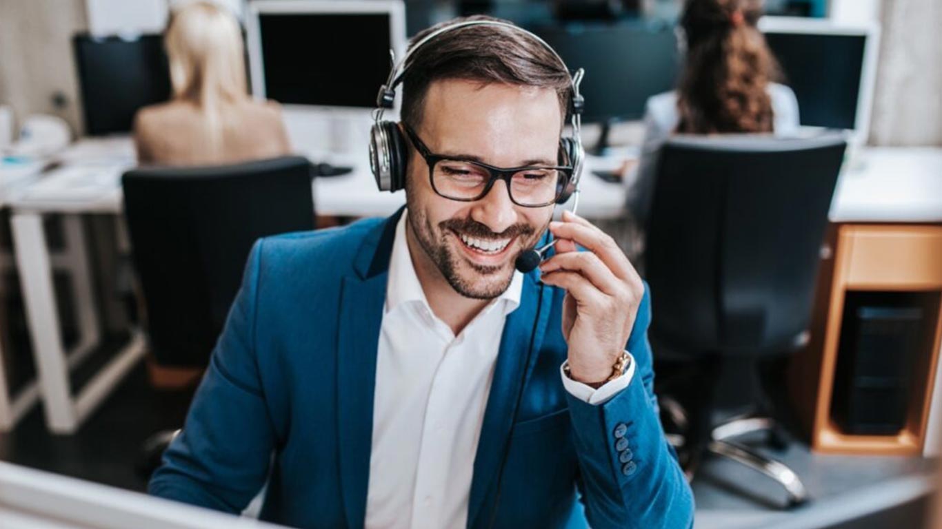 راهنمای کامل فروش تلفنی : از اولین تماس تا بستن قرارداد